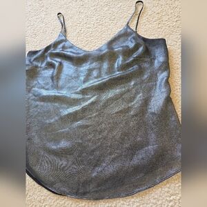 ๐Le Chรขteau Metallic Camisole Adjustable Spagetti Straps Size Small Medium